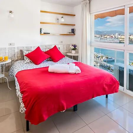Farola Apartment *