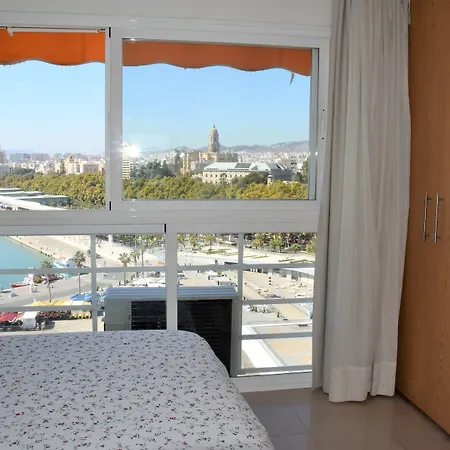 Farola Apartment