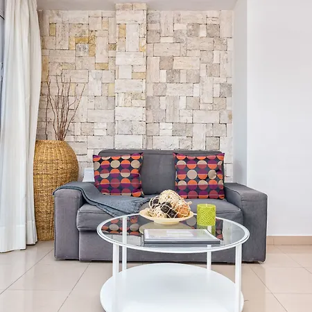 Apartment Farola *